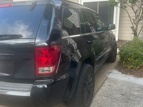 Used 2009 Jeep Grand Cherokee Limited image 4