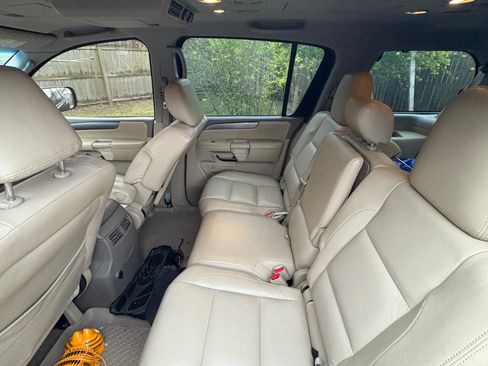 Used 2012 Nissan Armada SV w/ Driver Pkg image 6