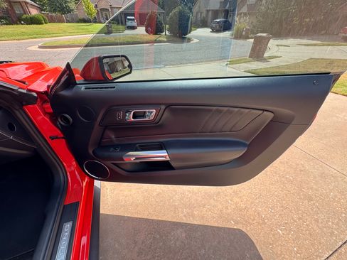 Used 2015 Ford Mustang GT Premium w/ GT Performance Package RWD image 12