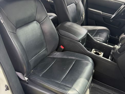 Used 2014 Honda Pilot Touring image 12
