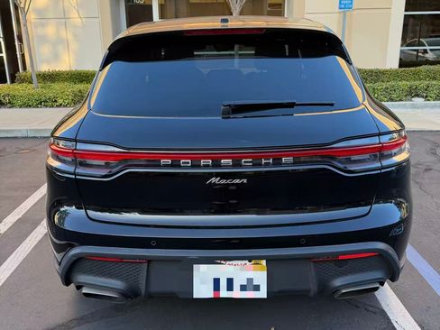 Used 2024 Porsche Macan Turbo image 4