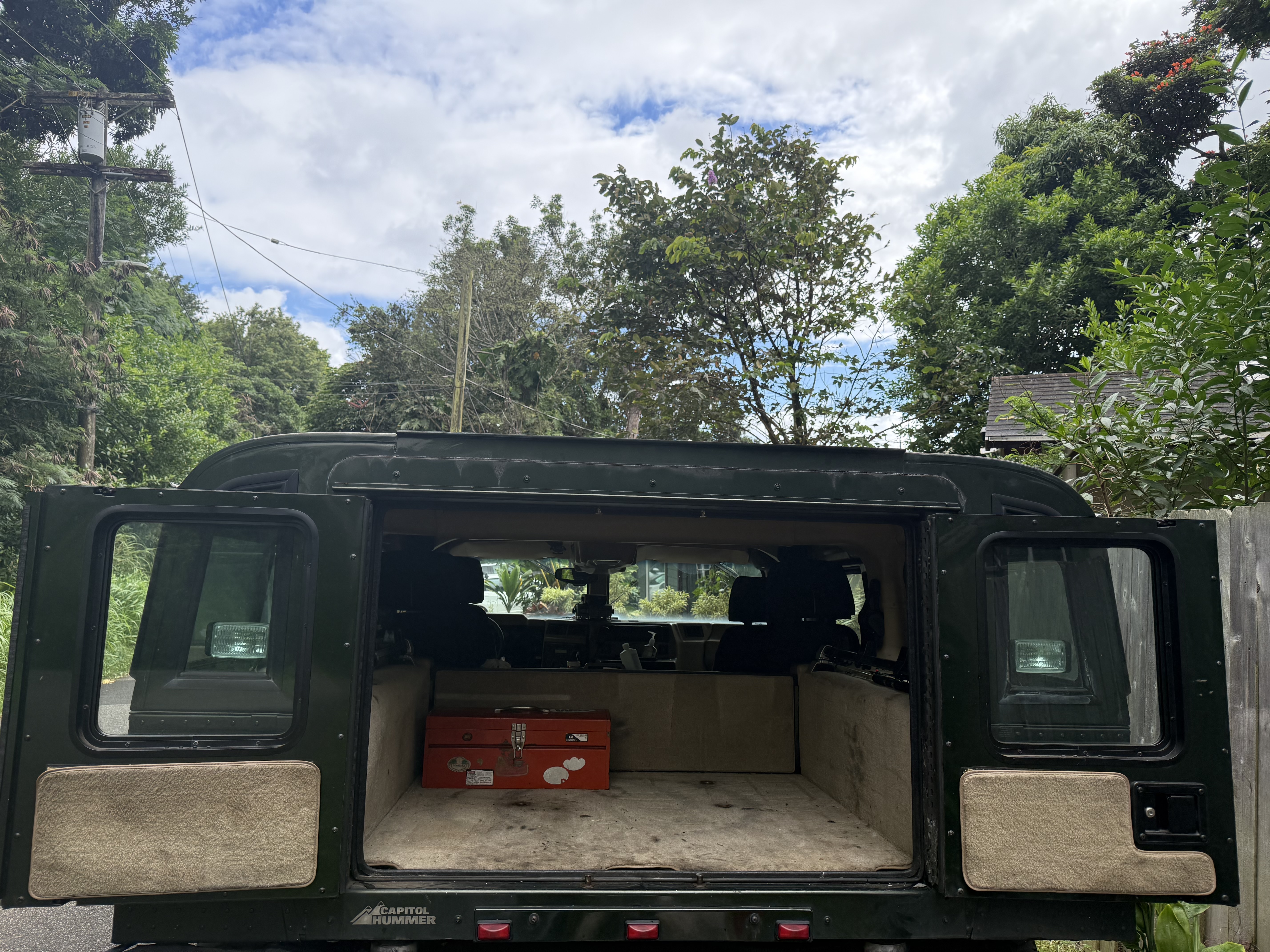 Used 2000 HUMMER H1 4-Door Wagon AWD/4WD image 11