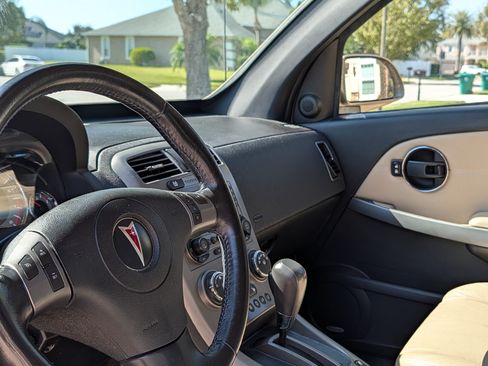 Used 2006 Pontiac Torrent 2WD w/ Preferred Package image 9