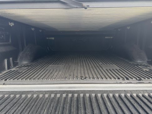 Used 2015 Ford F150 XLT w/ Equipment Group 302A Luxury image 10