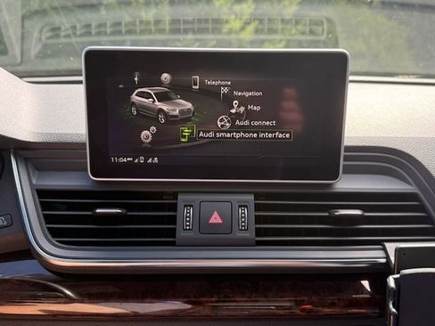 Used 2018 Audi Q5 Prestige AWD/4WD image 13