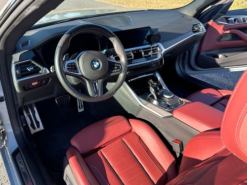 Used 2023 BMW 430i Convertible w/ M Sport Package image 22