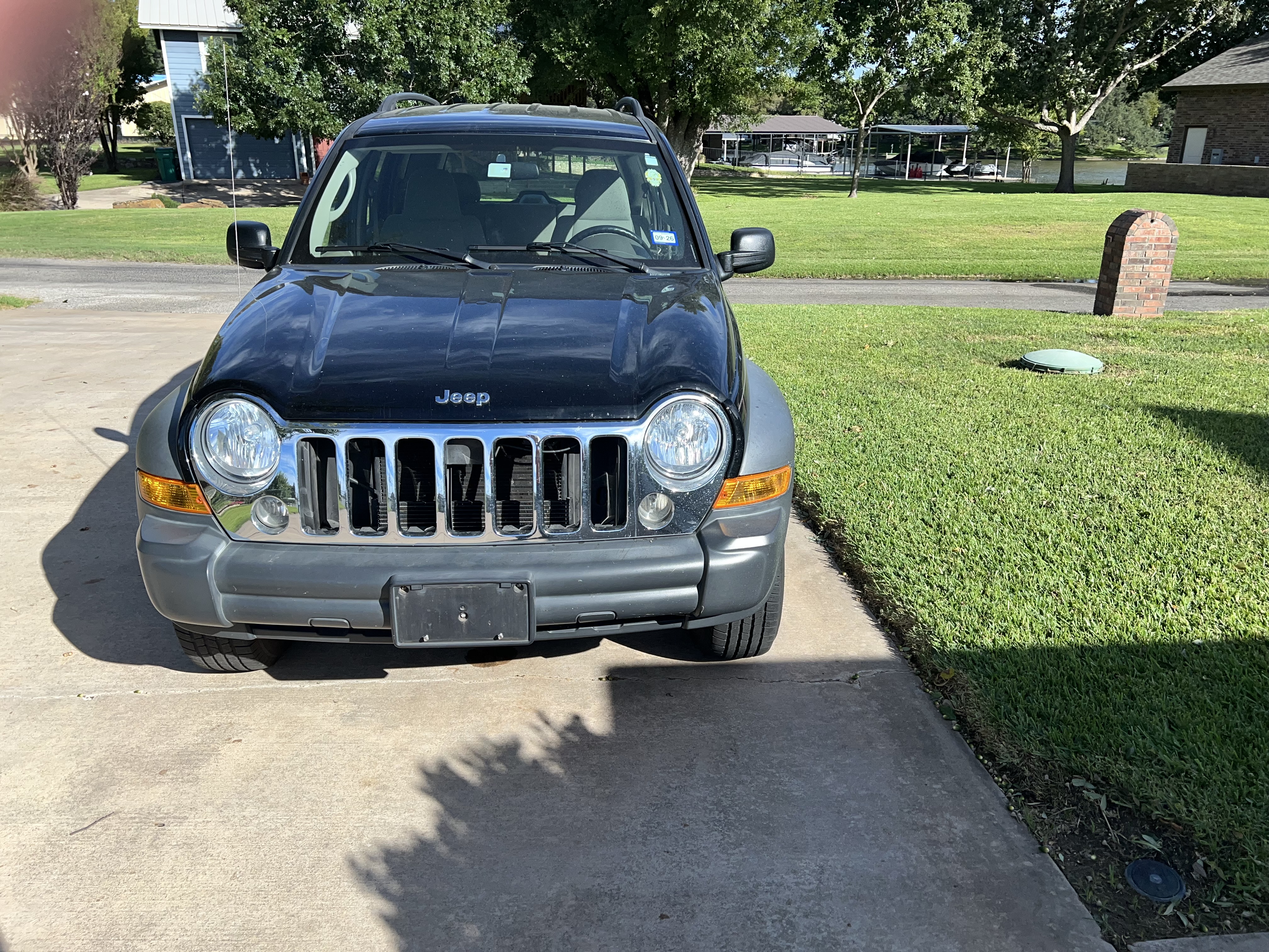 Used 2006 Jeep Liberty Sport RWD image 16