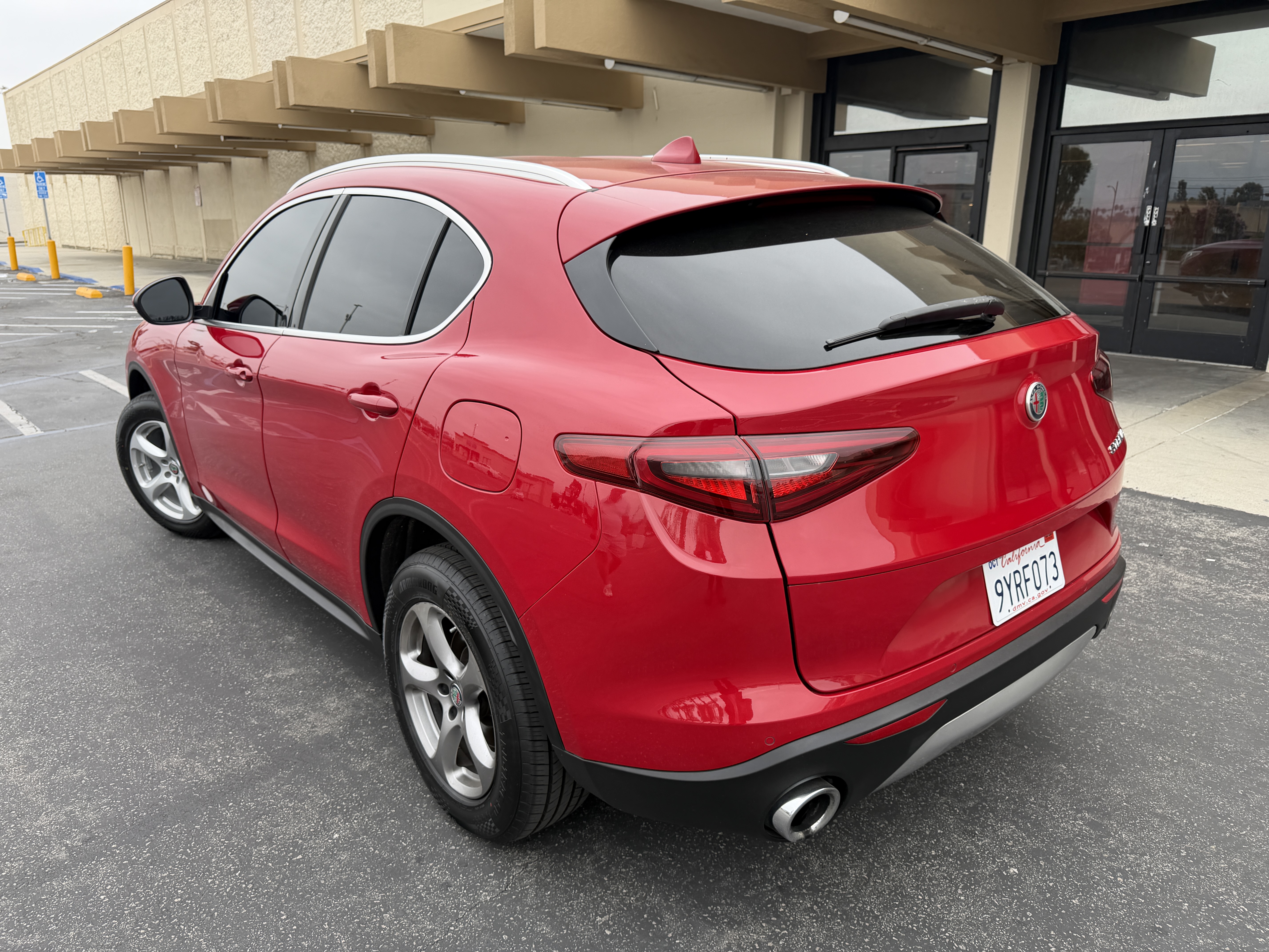 Used 2021 Alfa Romeo Stelvio Sprint RWD image 24