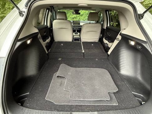 Used 2023 Honda HR-V EX-L image 9