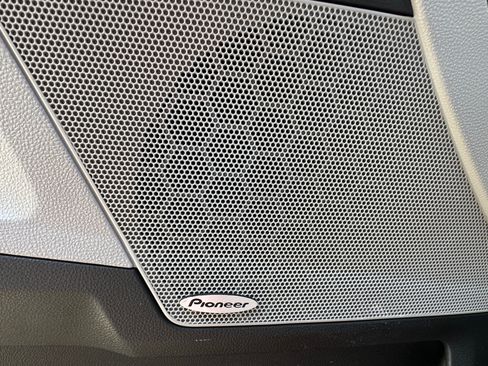 Used 2015 GMC Terrain SLE image 14