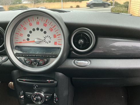 Used 2013 MINI Cooper S image 10