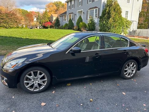 Used 2013 INFINITI G37 x Sedan w/ Premium Pkg image 4