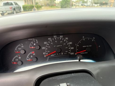 Used 2000 Ford F250 Short Bed image 5