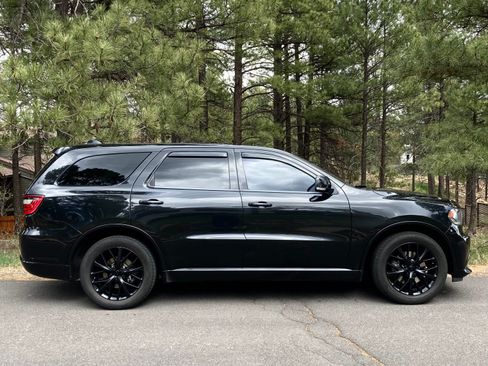 Used 2015 Dodge Durango R/T w/ Technology Group AWD/4WD image 2