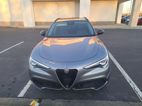 Used 2021 Alfa Romeo Stelvio Sprint w/ Nero Edizione image 16