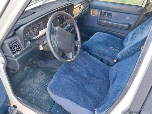 Used 1993 Volvo 240 Wagon RWD image 10