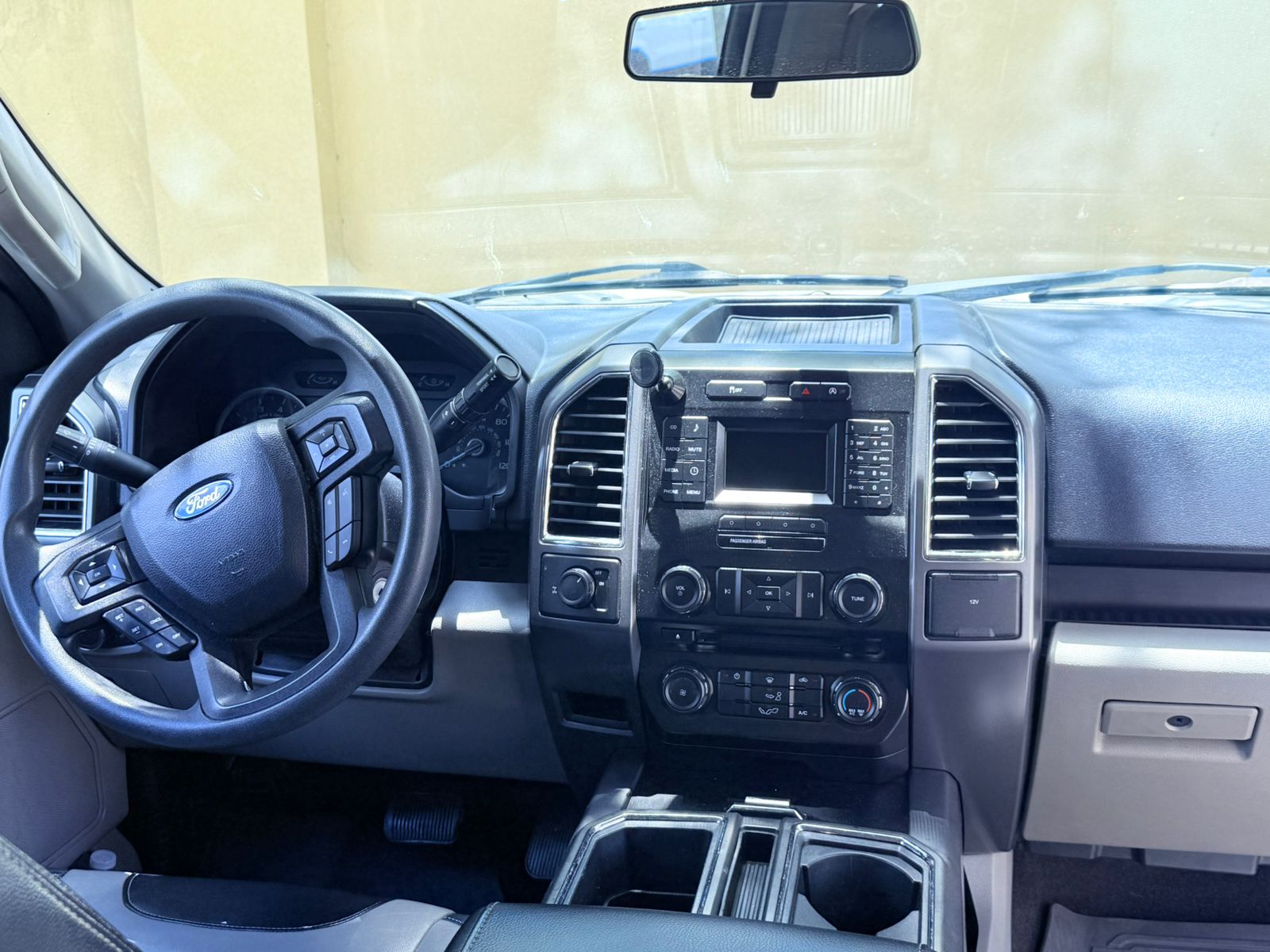 Used 2016 Ford F150 XLT RWD image 17