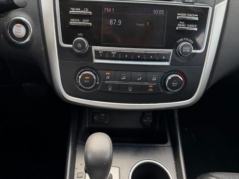 Used 2017 Nissan Altima 2.5 S w/ Power Driver Seat Package image 10