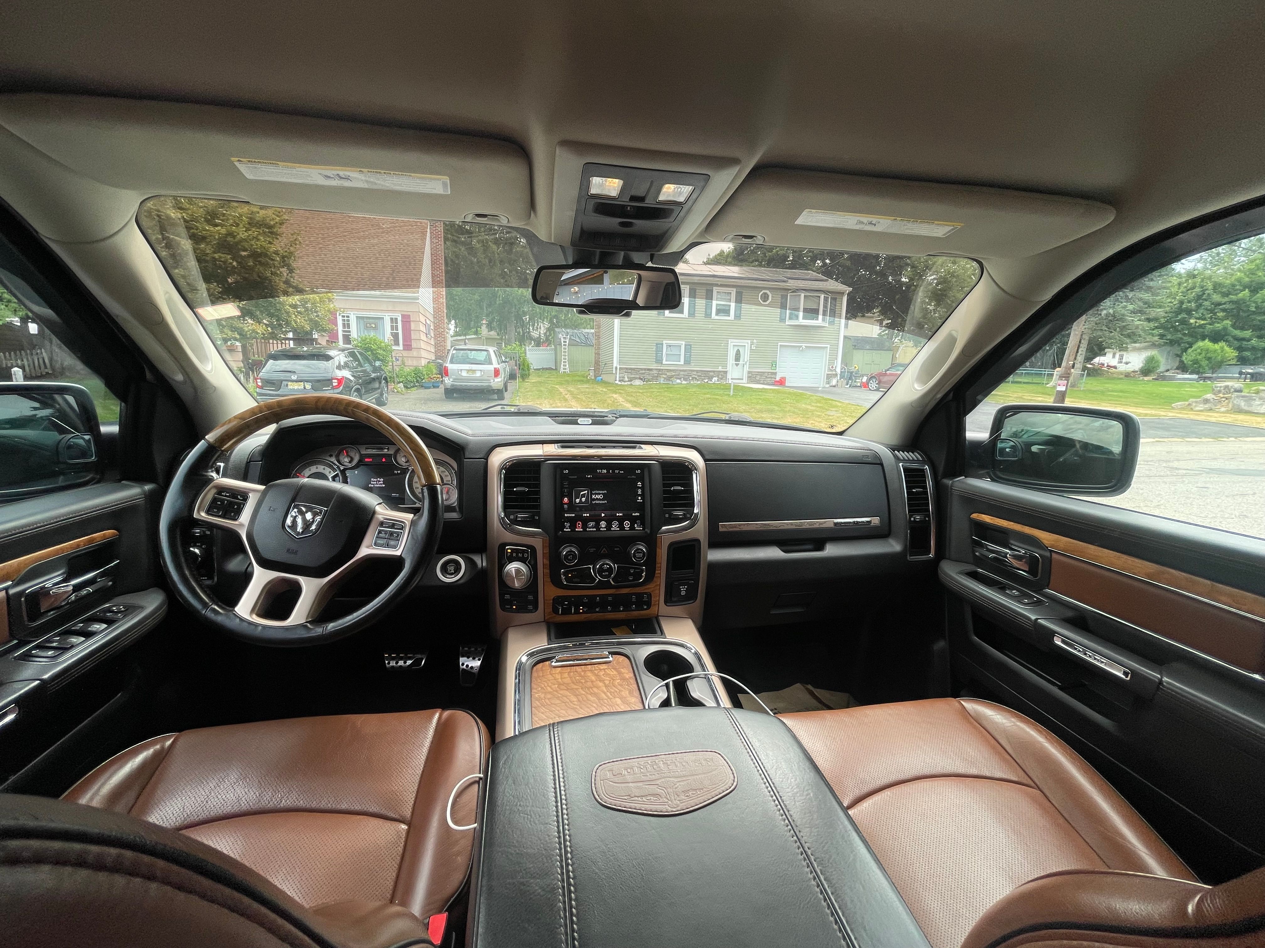 Used 2016 RAM 1500 Laramie Longhorn w/ Convenience Group AWD/4WD image 9
