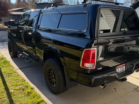 Used 2018 RAM 1500 Laramie w/ Convenience Group image 2