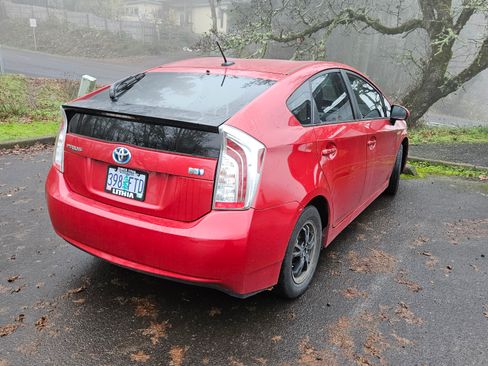Used 2012 Toyota Prius Four image 5