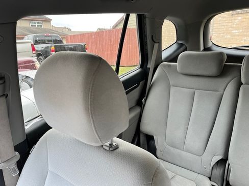 Used 2009 Hyundai Santa Fe GLS w/ Popular Equipment Pkg 2 image 12