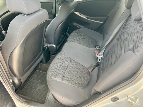 Used 2015 Hyundai Accent GS FWD image 15