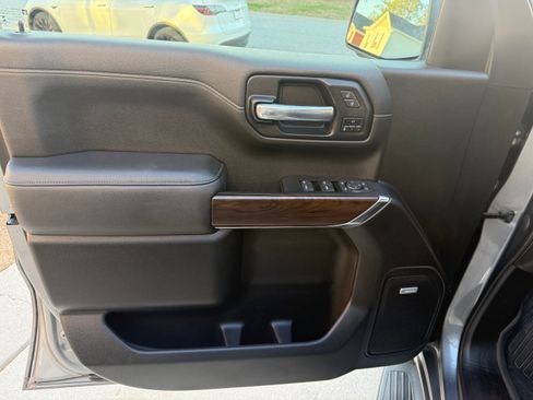 Used 2021 GMC Sierra 1500 SLT w/ SLT Premium Plus Package image 24