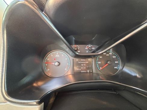 Used 2016 Chevrolet Colorado W/T image 9