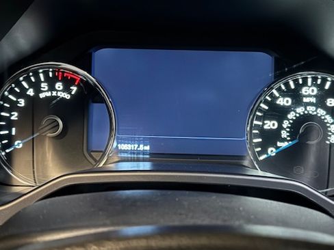 Used 2016 Ford F150 Lariat image 6