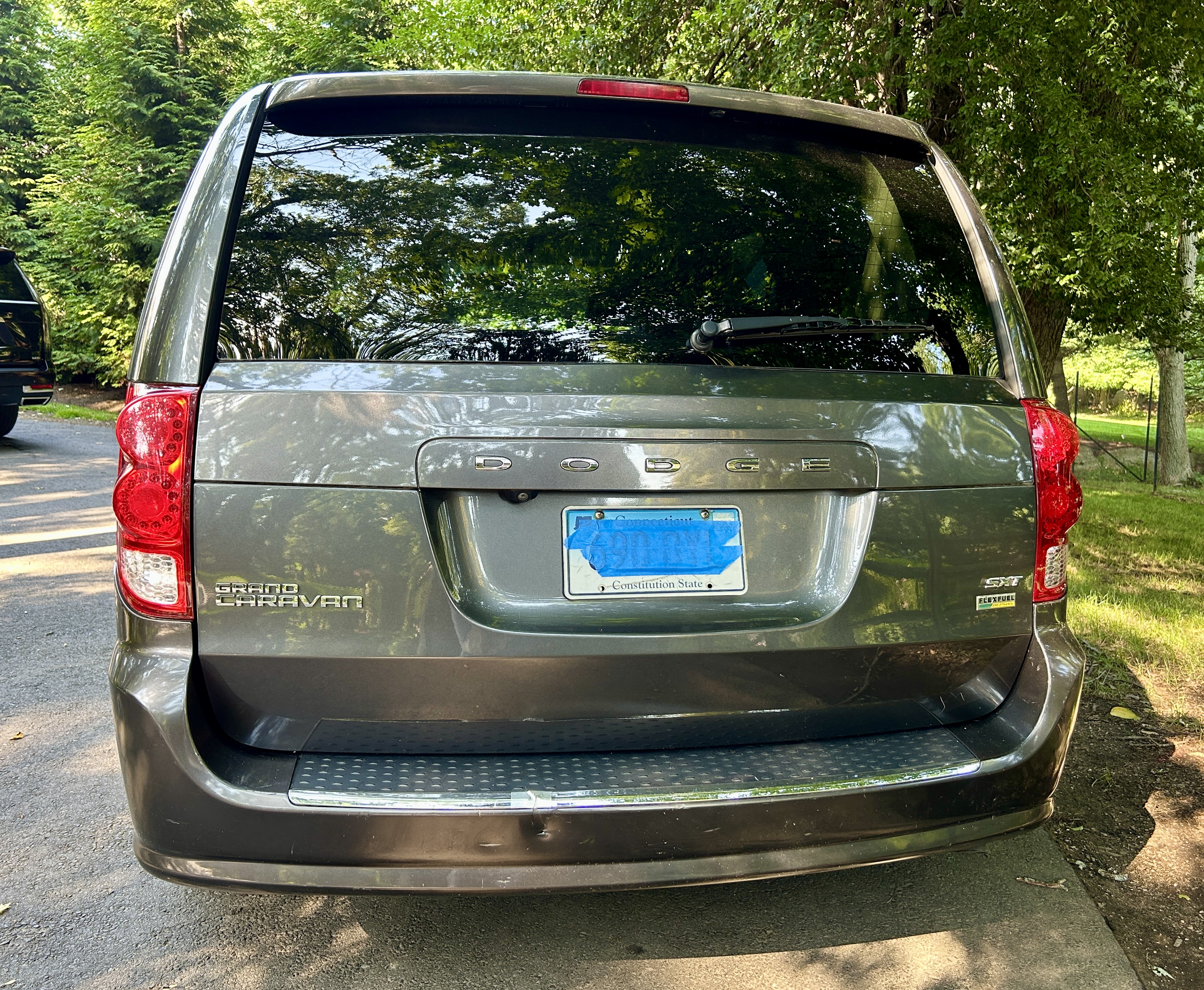 Used 2018 Dodge Grand Caravan SXT FWD image 5