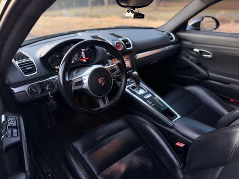 Used 2014 Porsche Cayman S image 13
