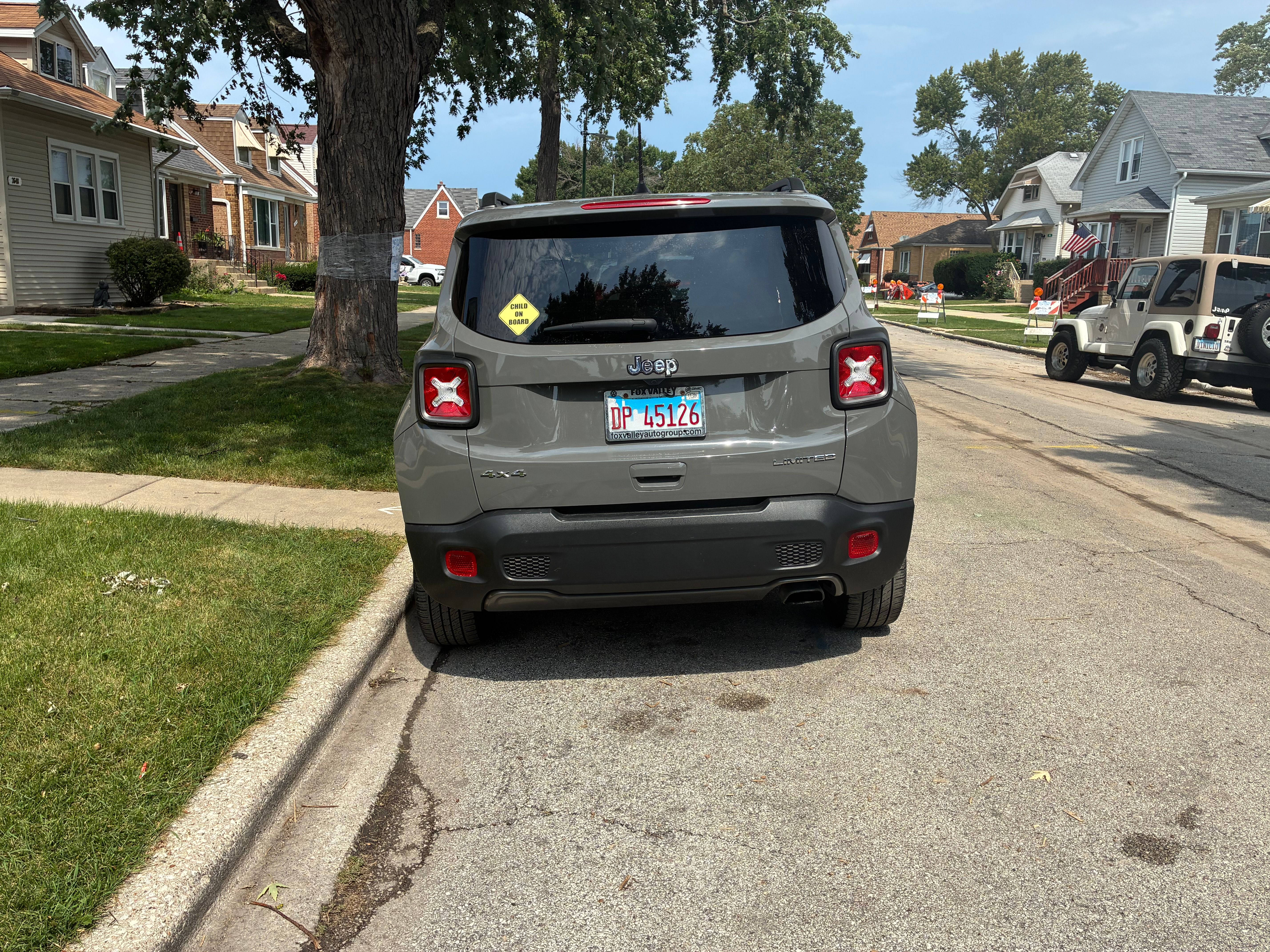 Used 2019 Jeep Renegade Limited AWD/4WD image 4