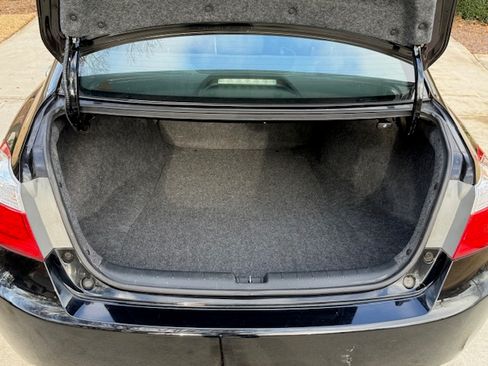 Used 2015 Honda Accord EX-L image 10