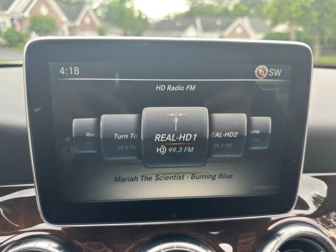 Used 2016 Mercedes-Benz CLA 250 image 20