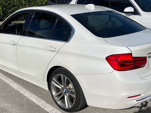 Used 2017 BMW 330i xDrive Sedan image 2