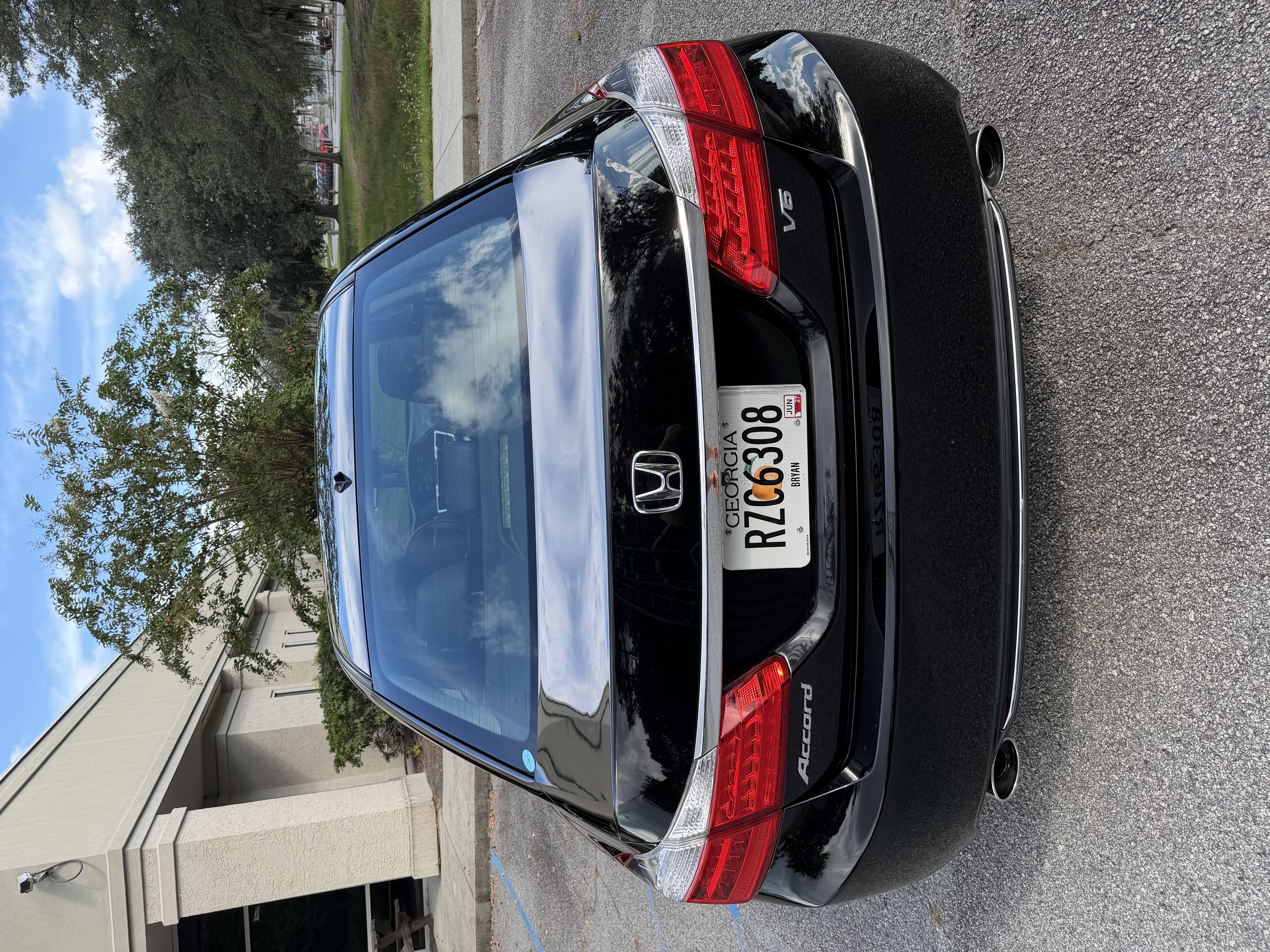 Used 2015 Honda Accord EX-L image 11