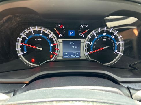 Used 2014 Toyota 4Runner SR5 Premium AWD/4WD image 6