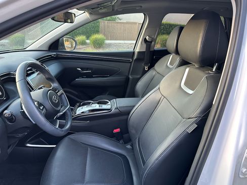 Used 2022 Hyundai Tucson Limited image 11