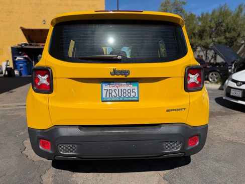Used 2015 Jeep Renegade Sport w/ Power & Air Group image 11