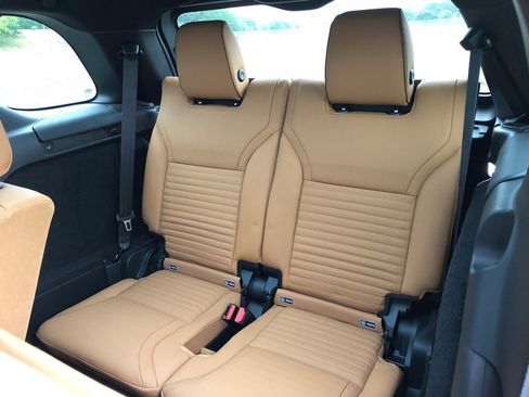 Used 2019 Land Rover Discovery HSE Luxury image 12