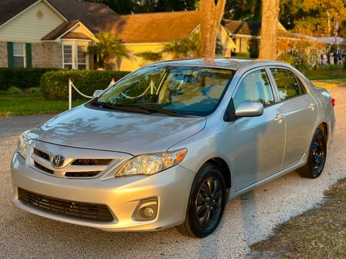 Used 2013 Toyota Corolla L image 1
