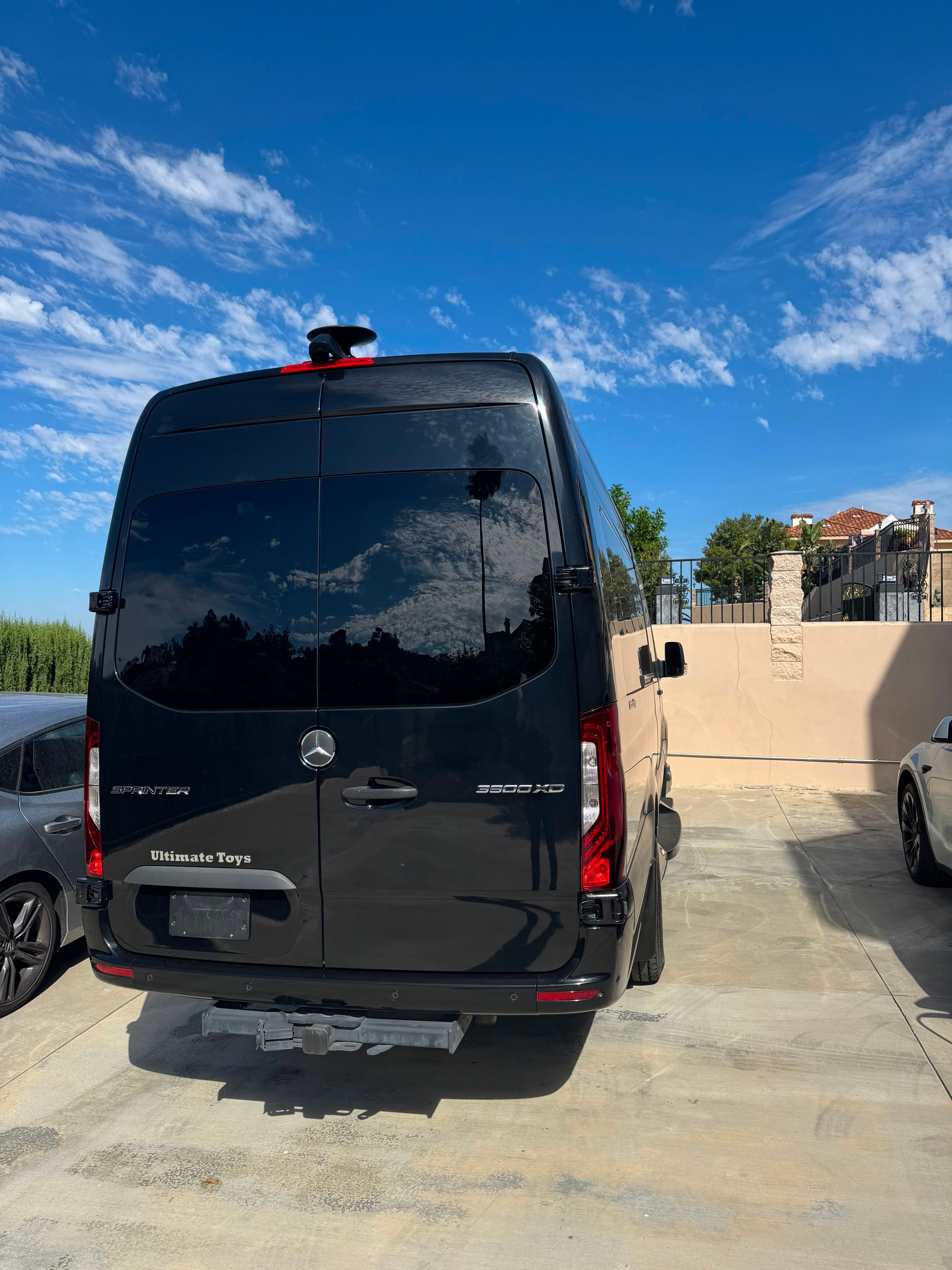 Used 2023 Mercedes-Benz Sprinter 3500 image 4