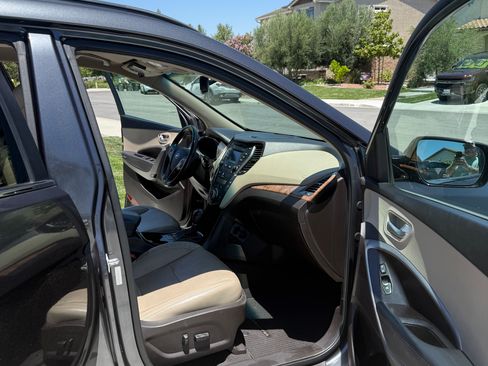 Used 2016 Hyundai Santa Fe Sport w/ Option Group 03 FWD image 11