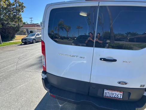 Used 2018 Ford Transit 150 XLT RWD image 6