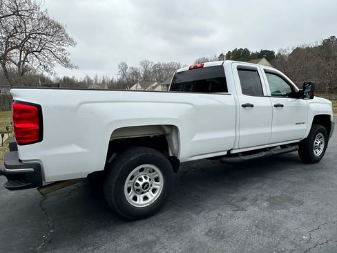 Used 2019 Chevrolet Silverado 2500 W/T w/ WT Convenience Package RWD image 2