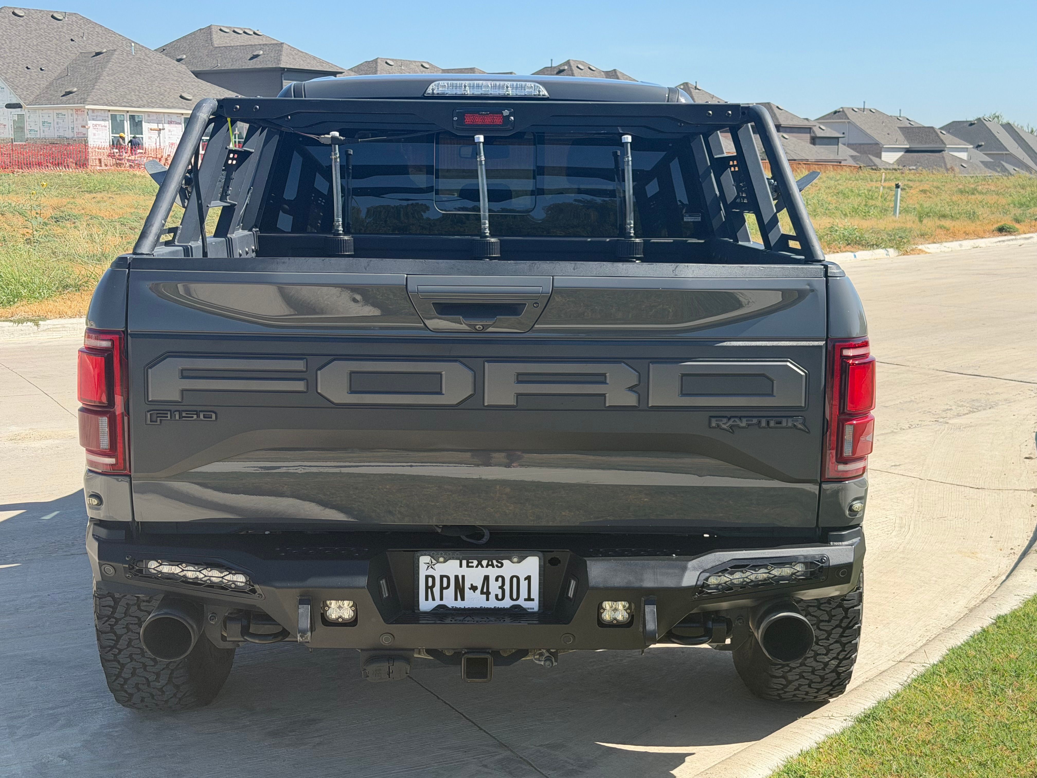 Used 2020 Ford F150 Raptor w/ Equipment Group 802A Luxury AWD/4WD image 6