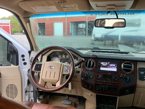 Used 2008 Ford F350 King Ranch image 14