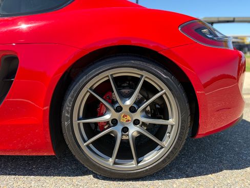 Used 2016 Porsche Cayman GTS RWD image 16
