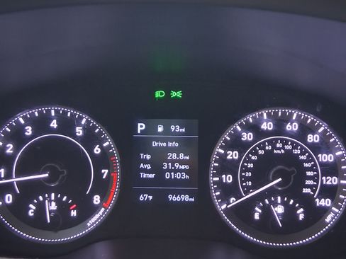 Used 2020 Hyundai Venue SEL w/ Convenience Package image 2